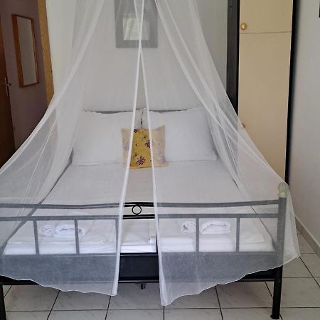 Apartmani Zderic Gradac  Exteriér fotografie