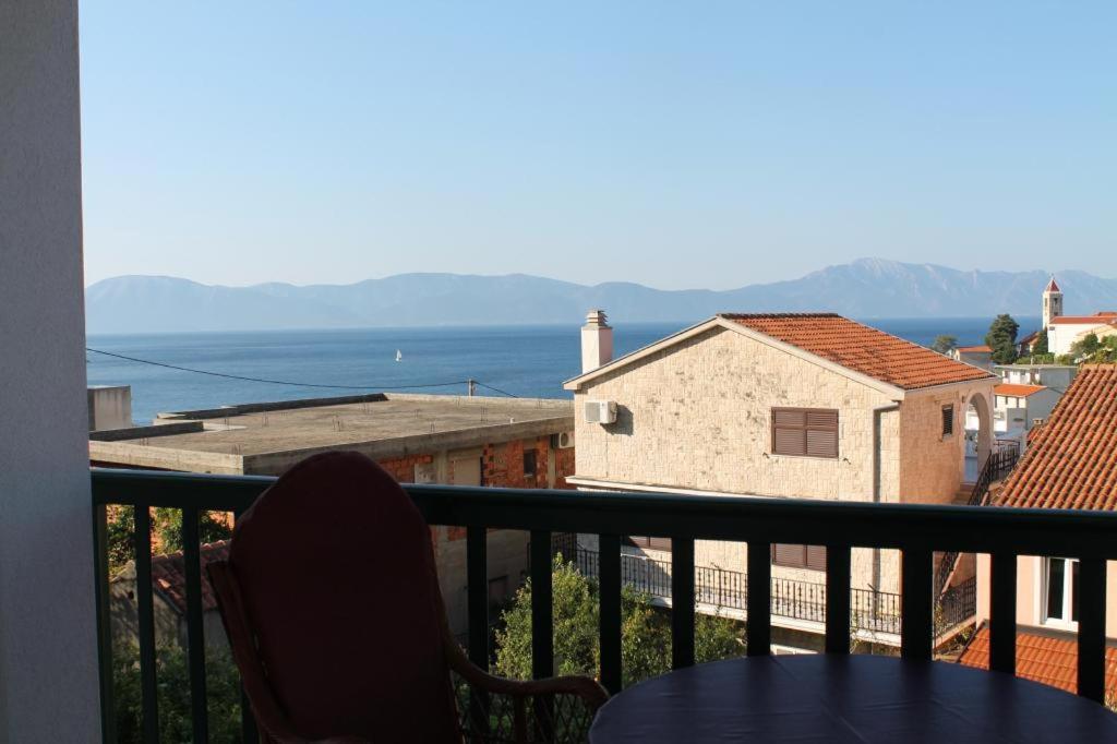 Apartmani Zderic Gradac  Exteriér fotografie