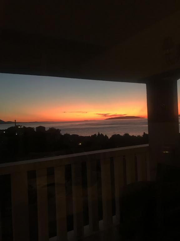Apartmani Zderic Gradac  Exteriér fotografie